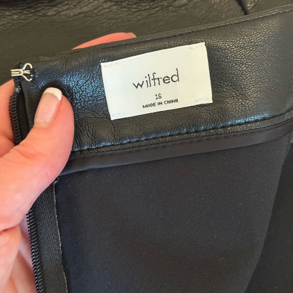 Wilfred Tempest Faux Leather Mini Skirt – Black – Size 16 (NWT) - Picture 8 of 11